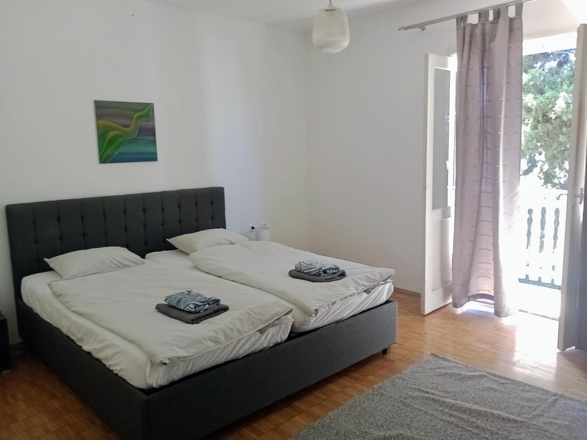 ביוגראד נה מורו Apartment Brcic מראה חיצוני תמונה